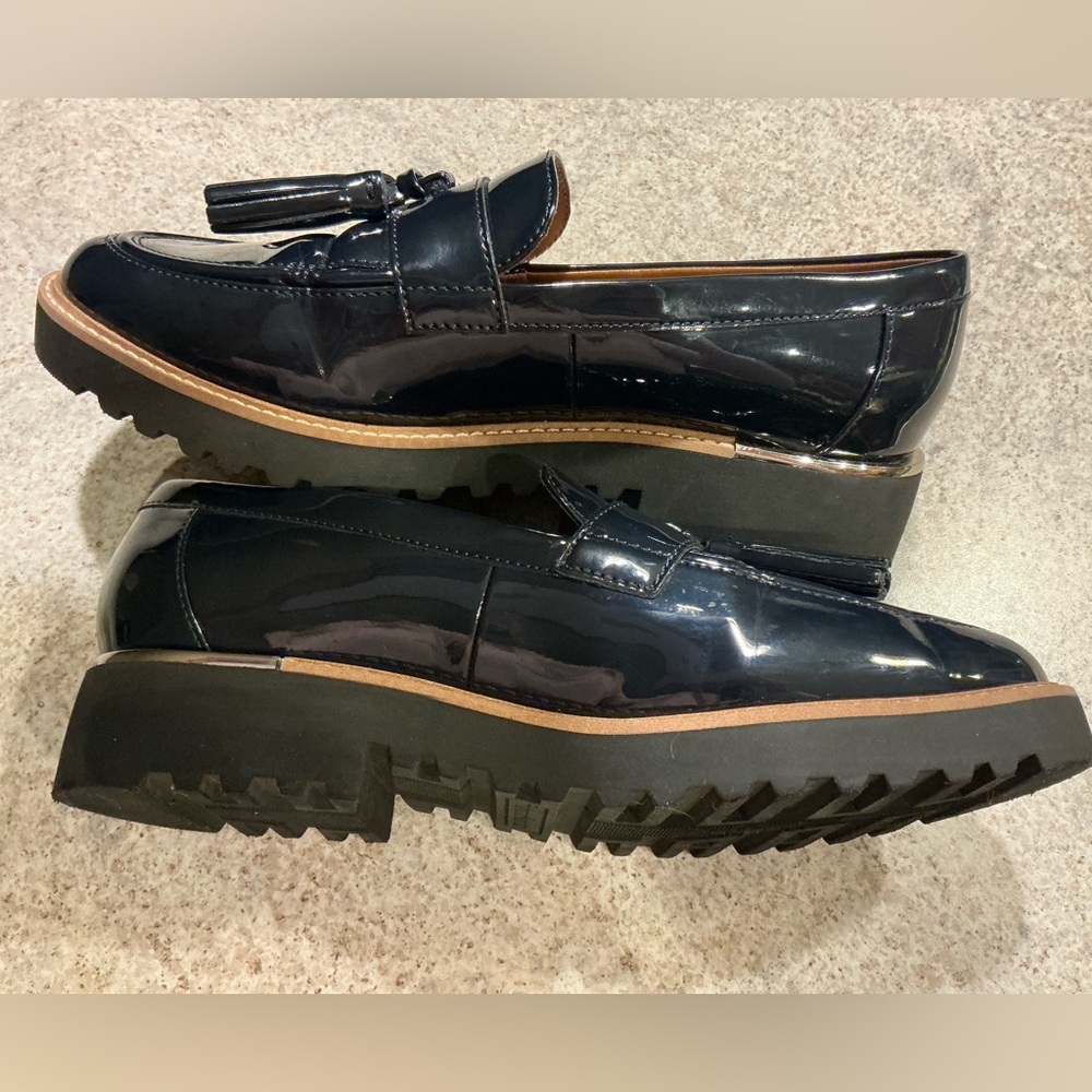 Franco Sarto Deep Navy Slip On Preppy Loafer Lug Platform Casual Career SZ 7W - Picture 4 of 14